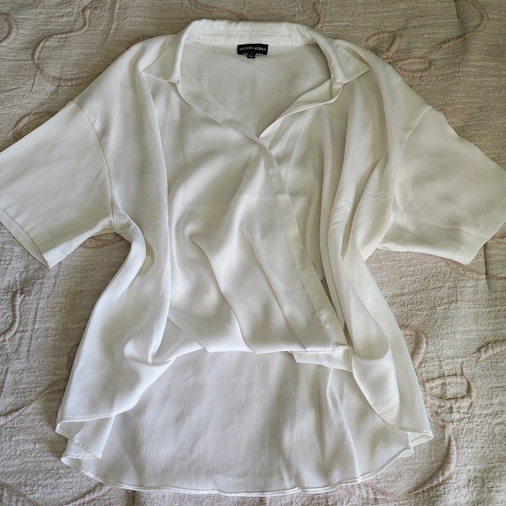 Elegant White Blouse